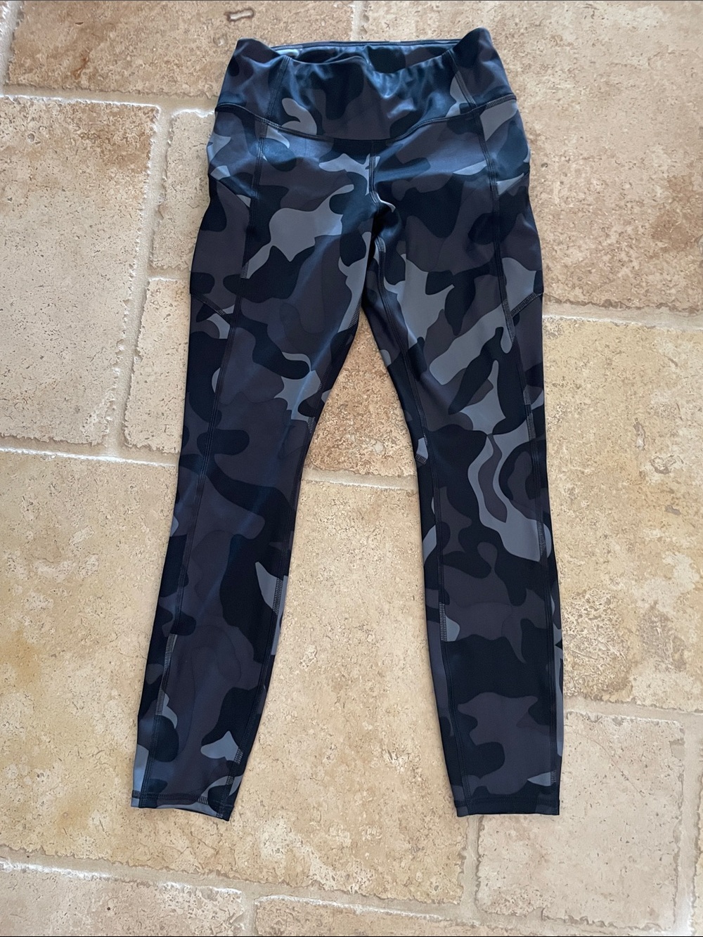 Athleta EUc Women's High-Waist Camo Leggings - Black/Grey